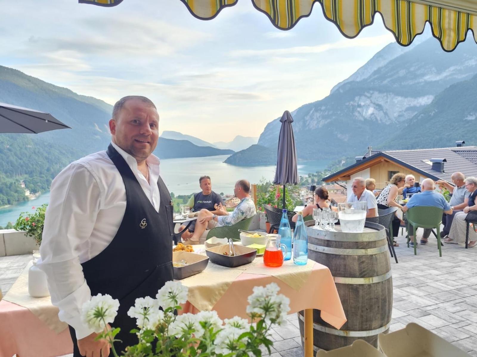 Hotel Aurora Мольвено Экстерьер фото